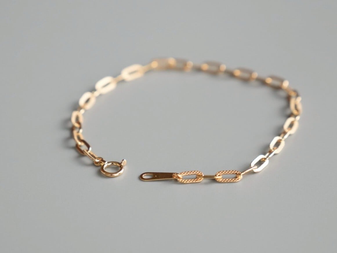 108730659_25e35f1a1bae9f694f8b1121e8c7c75e