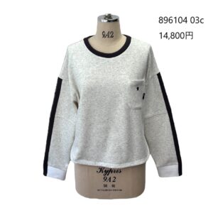 【予約】ayane /アヤン スター刺繍ボンバープルオーバー オートミール 896104(11/末~12/初)