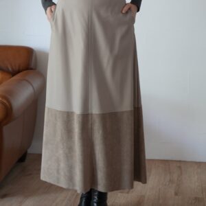 273.　PRIORITY /プライオリティ 異素材バイカラースカート (グレージュ)（P57041BF）